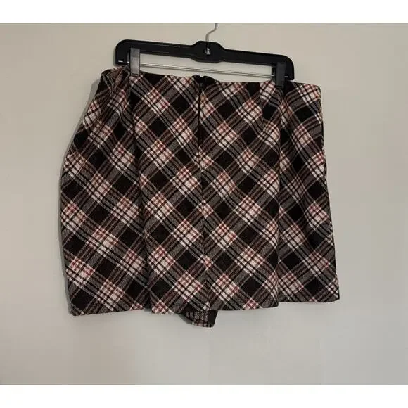 Arula Plus Soft Flannel Plaid Zip Back Paris Mini Skirt Skort - Size 2X, Stretch - Picture 6 of 9